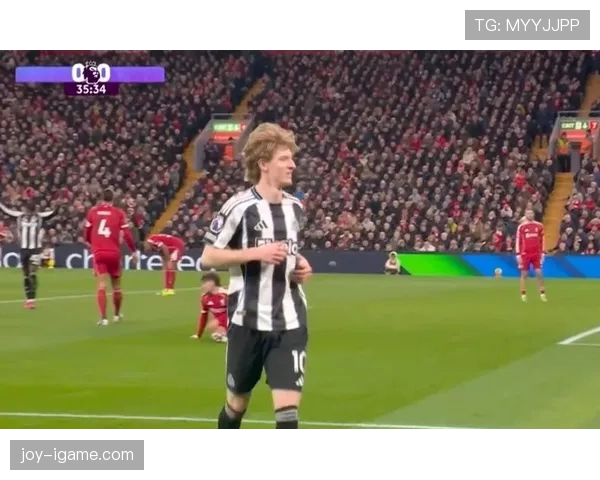 安东尼·戈登闪耀英超赛场，助球队实现历史性突破