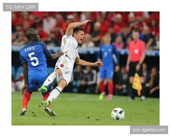 坎特足球影响力飙升，成全球年轻球员新榜样