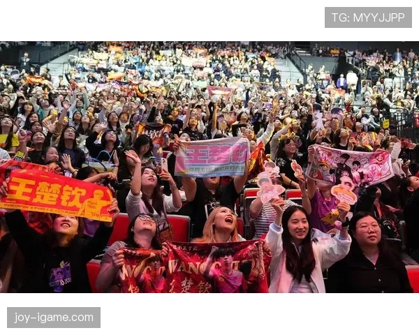 标准列日近期赛事节奏强劲，球迷热情持续高涨